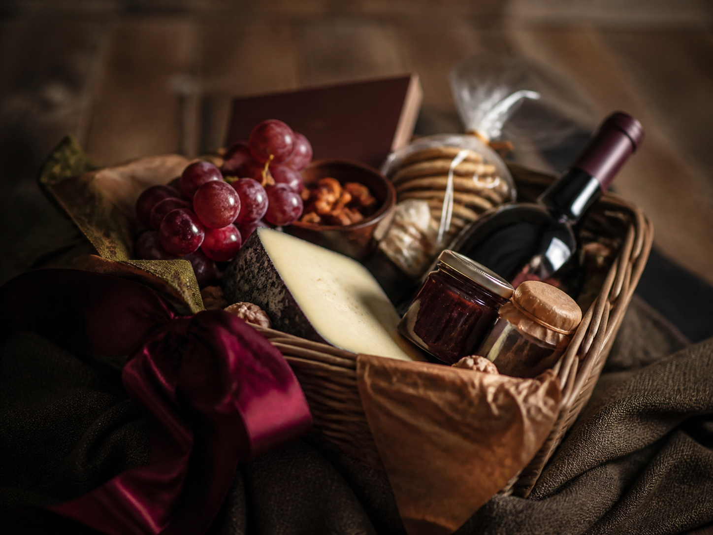 Luxury Gifts for Husband Under $200: 14 Polished Picks That Feel Personal